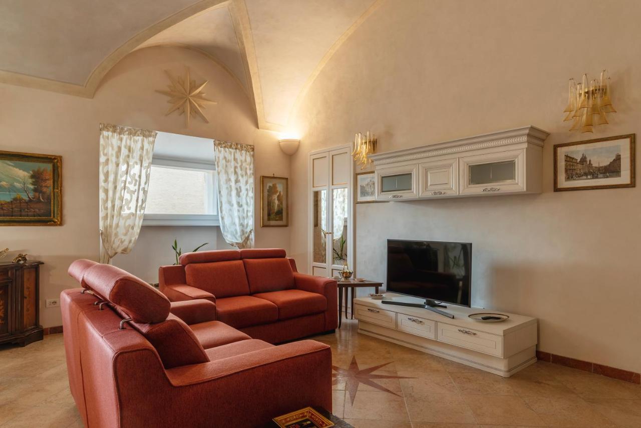 Palazzo Altieri Elegant Apartment Rom Exterior foto