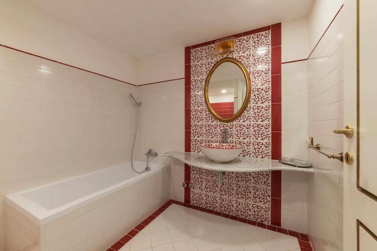 Palazzo Altieri Elegant Apartment Rom Exterior foto